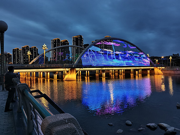 1742970194152440.jpg 镇原河道亮化.jpg