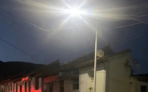 农村院子里最适合的镇原太阳能路灯亮度与安装要点 农村院子里最适合的镇原太阳能路灯亮度与安装要点