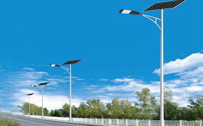 农村道路装镇原太阳能路灯选多大瓦数实测
